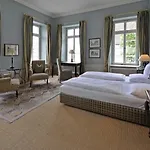 호텔 Herrenhaus Von Loew 4*