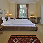 호텔 Herrenhaus Von Loew