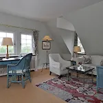 Hotel Herrenhaus Von Loew 4*