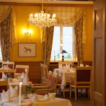 호텔 Herrenhaus Von Loew