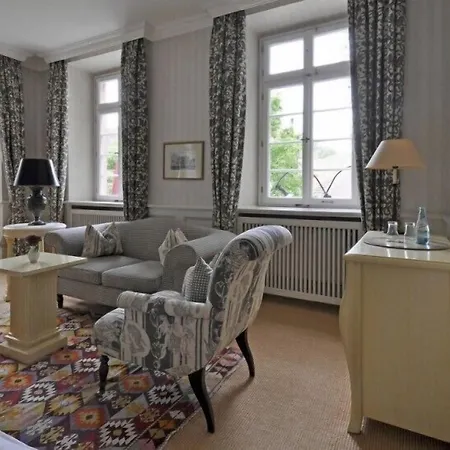 Herrenhaus Von Loew 4*