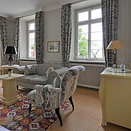 Herrenhaus Von Loew 4*